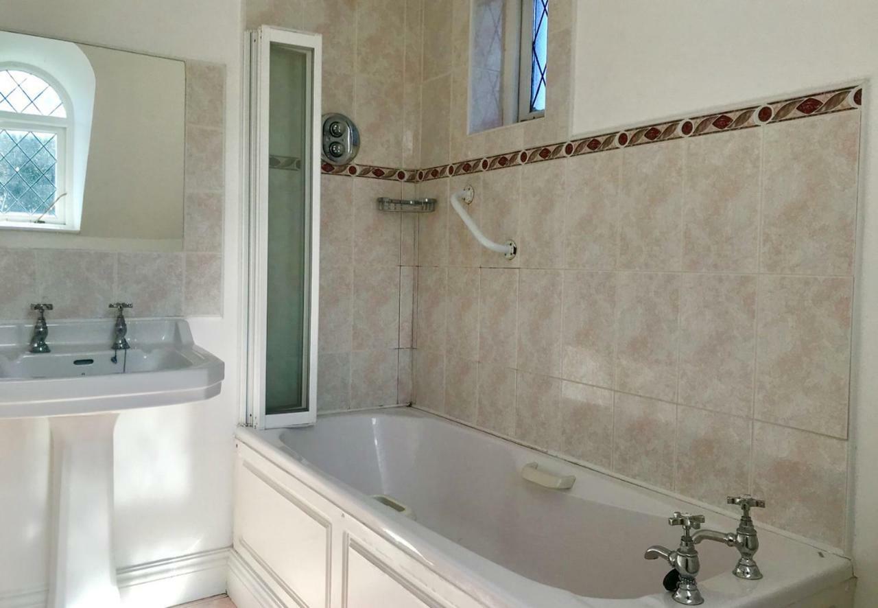Sea Lodge Holiday Home By Trident Holiday Homes Bantry Esterno foto